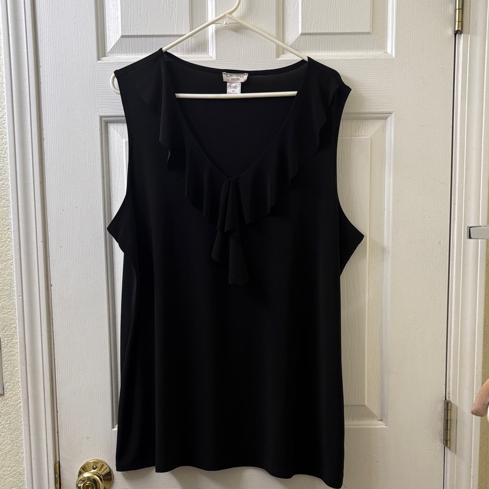 Elan + Grace Women’s Black Ruffle Tank (2X) Long